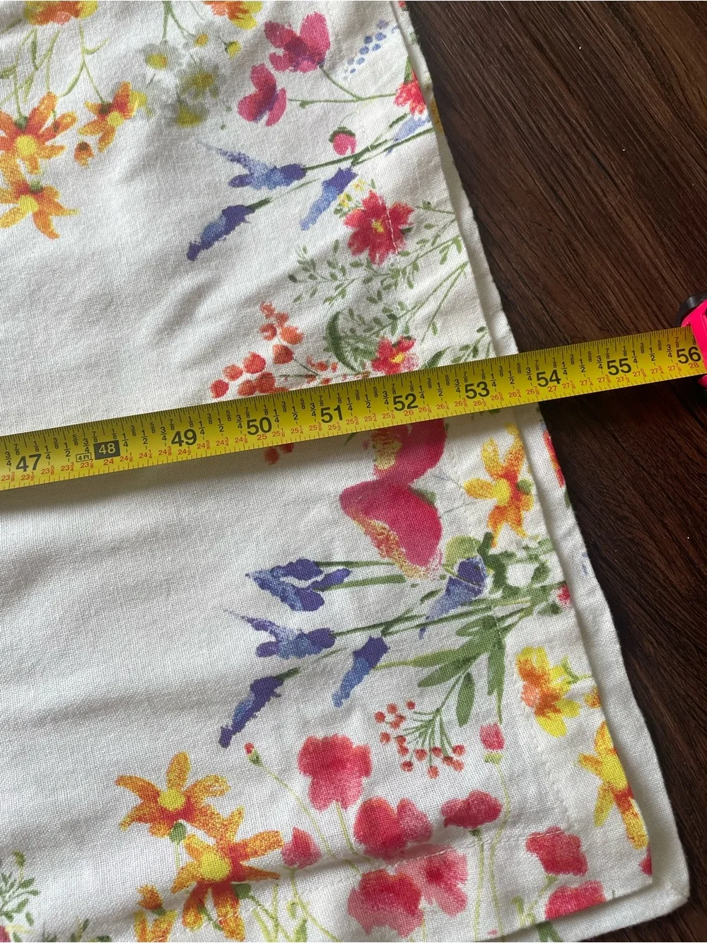 Sur La Table Off White Floral Table Runner 107x17” 100% Cotton India